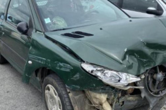 Serrure avant gauche PEUGEOT 206