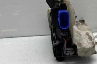 Serrure avant gauche VOLKSWAGEN GOLF 5