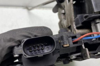 Serrure avant gauche AUDI A4 2