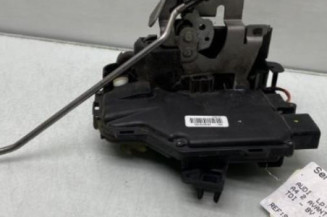 Serrure avant gauche AUDI A4 2
