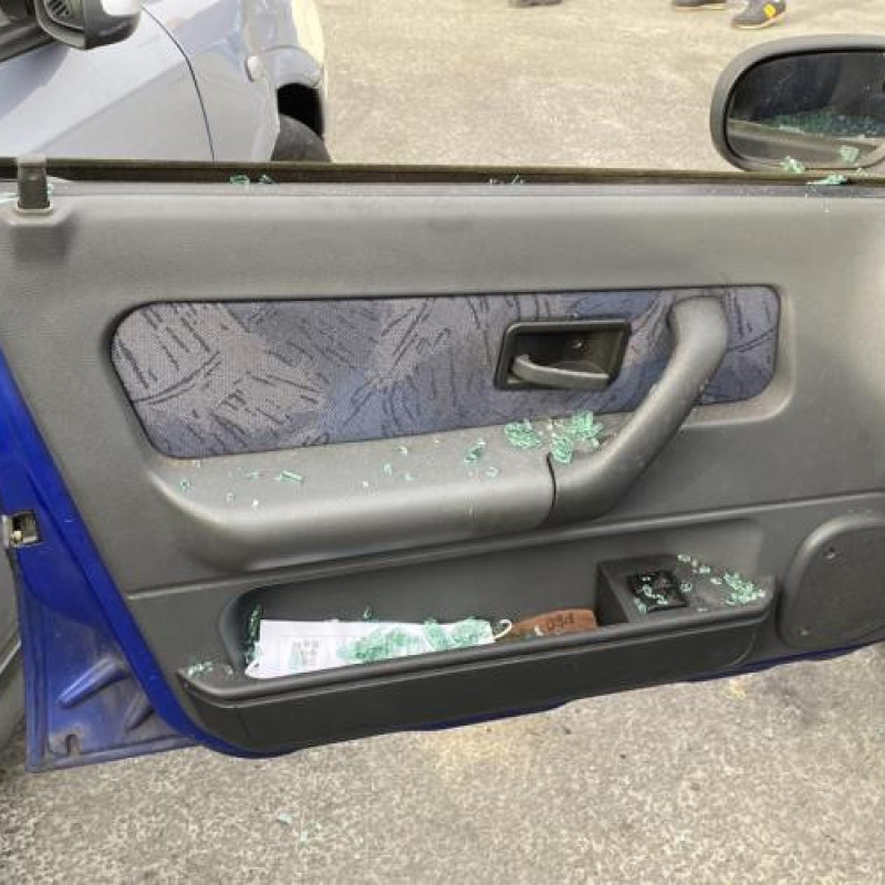 Moteur RENAULT CLIO 1 Photo n°13
