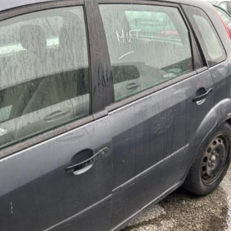 Moteur FORD FIESTA 5 Photo n°6