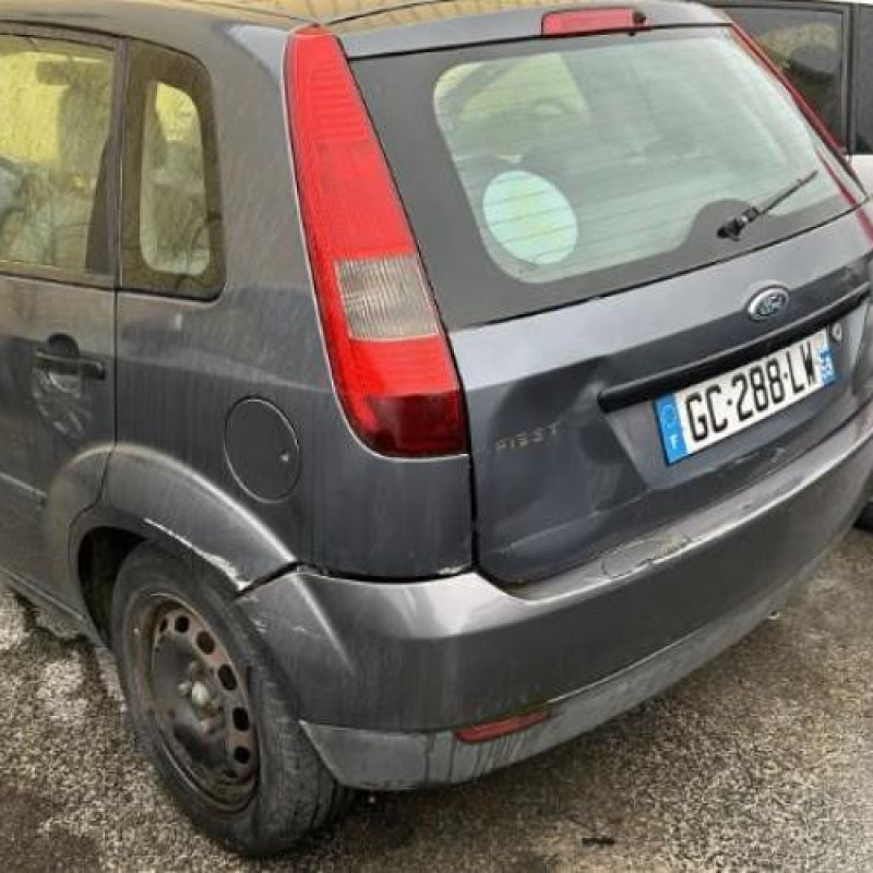 Moteur FORD FIESTA 5 Photo n°7