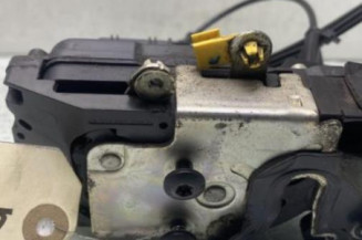 Serrure avant gauche FORD FUSION
