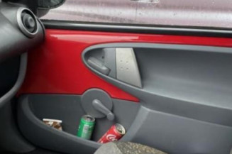 Serrure avant gauche CITROEN C1 1