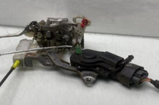 Serrure avant gauche PEUGEOT 107