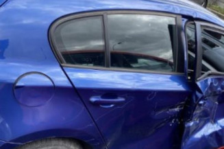 Serrure avant gauche BMW SERIE 1 E87