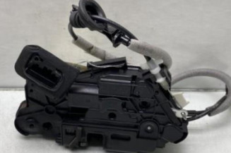 Serrure avant gauche VOLKSWAGEN POLO 5