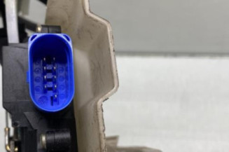 Serrure avant gauche VOLKSWAGEN TOURAN 1