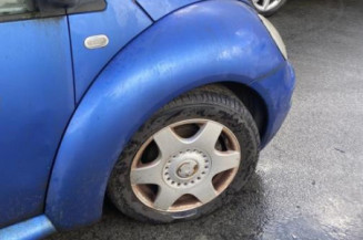 Serrure avant gauche VOLKSWAGEN NEW BEETLE 1