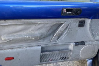 Serrure avant gauche VOLKSWAGEN NEW BEETLE 1