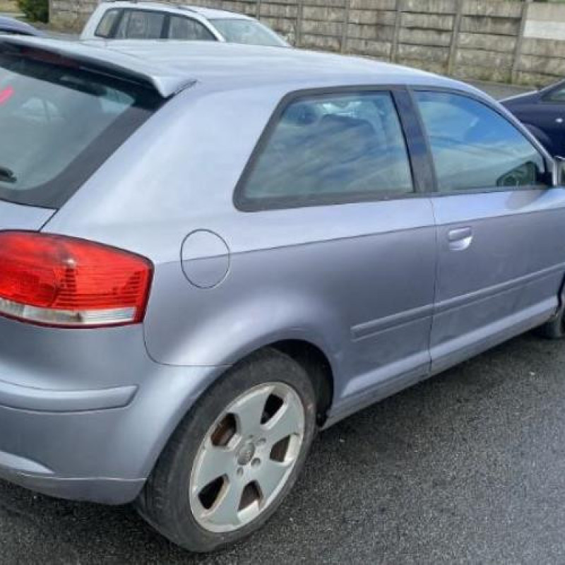Retroviseur interieur AUDI A3 2 Photo n°9