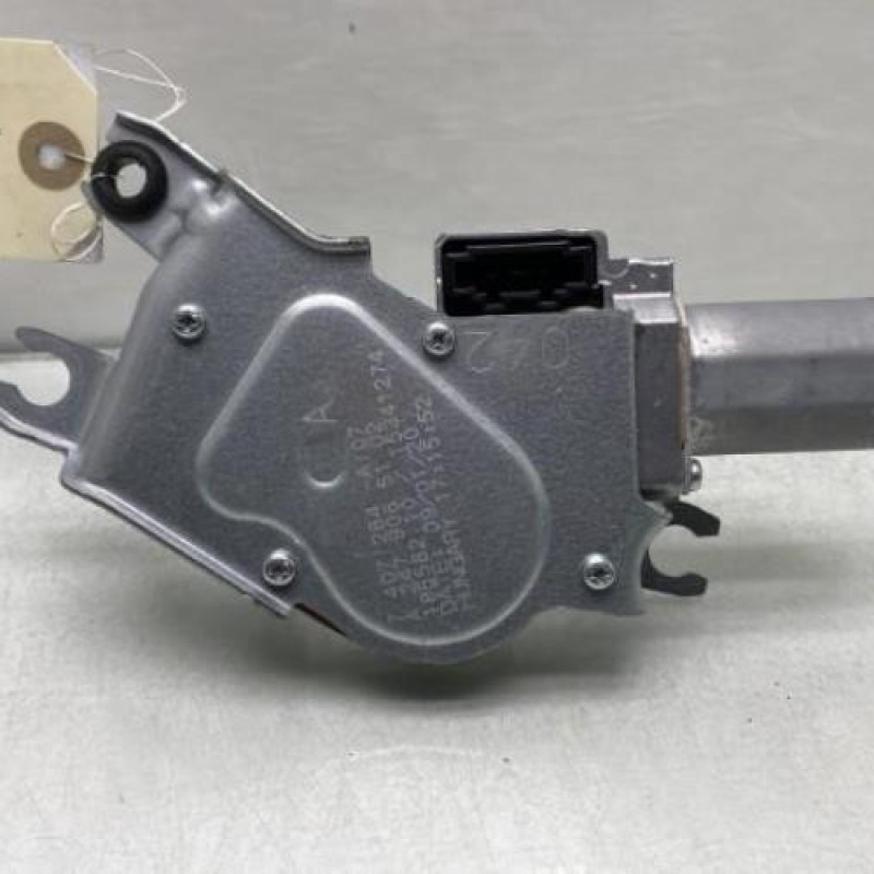 Moteur essuie glace arriere MERCEDES CLASSE CLA 118 Photo n°2