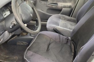 Moteur essuie glace arriere RENAULT MEGANE 1