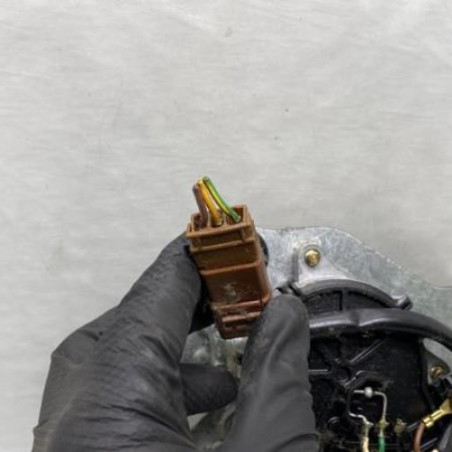 mot. essuie glace arrière droit CITROEN BERLINGO 1