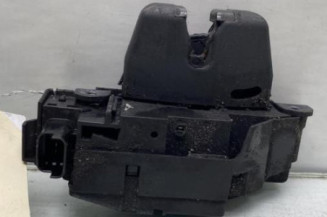 Serrure de hayon PEUGEOT 3008 2
