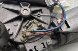 Moteur essuie glace arriere NISSAN ALMERA 2