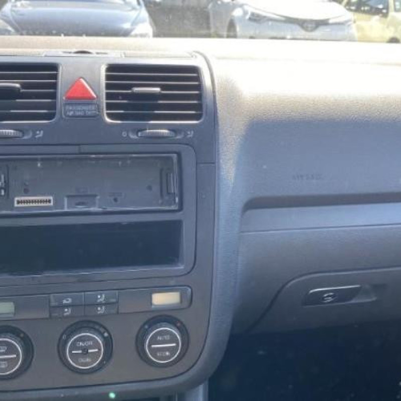 Bouton de coffre VOLKSWAGEN GOLF 5 Photo n°19