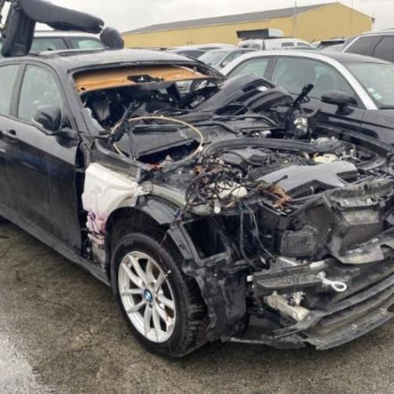 Feu arriere secondaire droit (feux) BMW SERIE 1 F20 Photo n°6