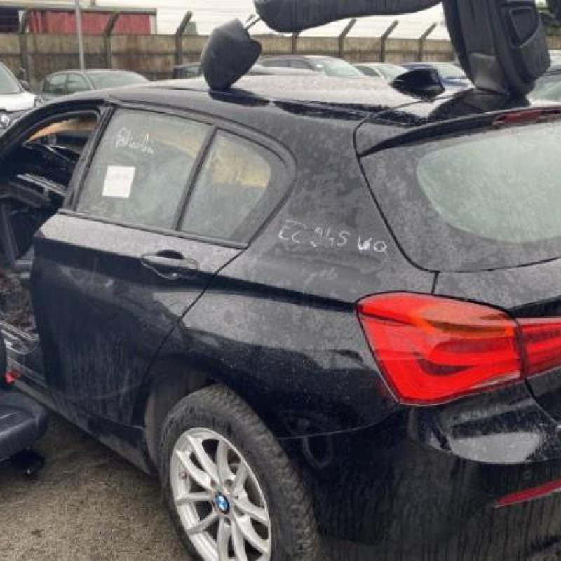 Feu arriere secondaire droit (feux) BMW SERIE 1 F20 Photo n°8