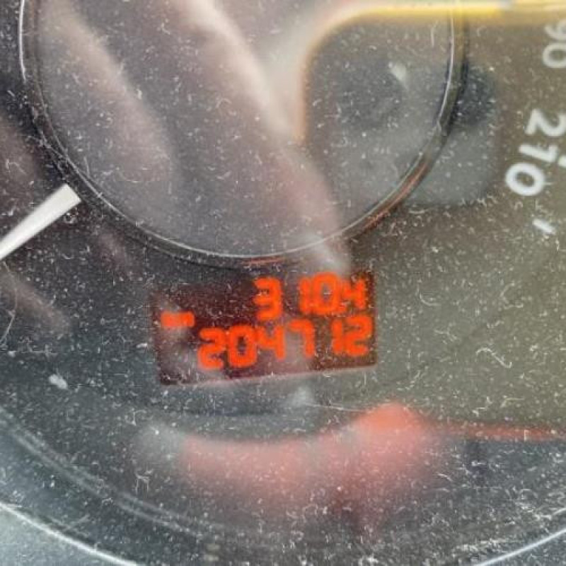 Bouton de warning PEUGEOT 5008 1 Photo n°15