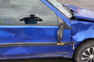Pretensionneur de ceinture avant droit CITROEN SAXO