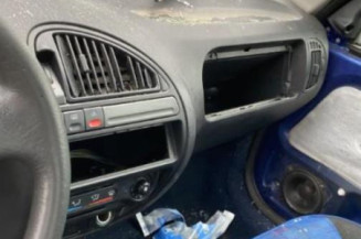 Pretensionneur de ceinture avant droit CITROEN SAXO