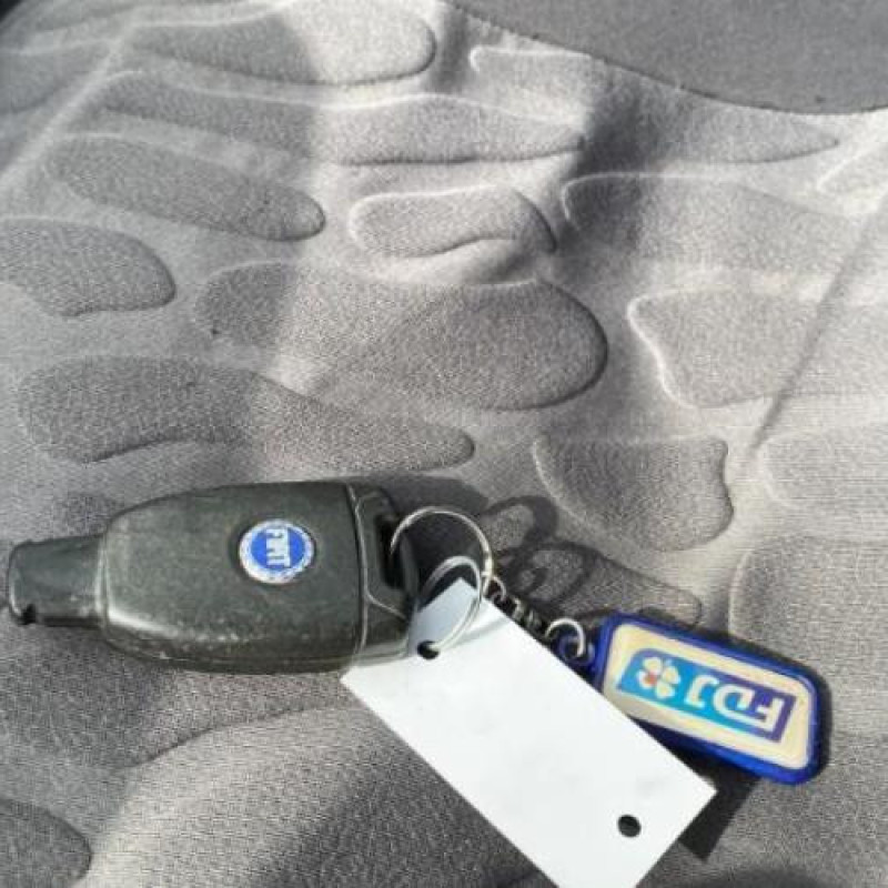 Vase de lave glace FIAT CROMA 2 Photo n°19