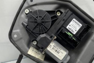 Leve vitre electrique avant droit VOLKSWAGEN GOLF 5
