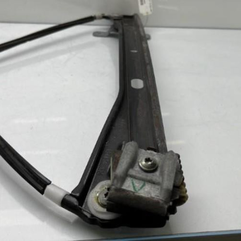 Leve vitre electrique avant droit VOLKSWAGEN GOLF 5 Photo n°9