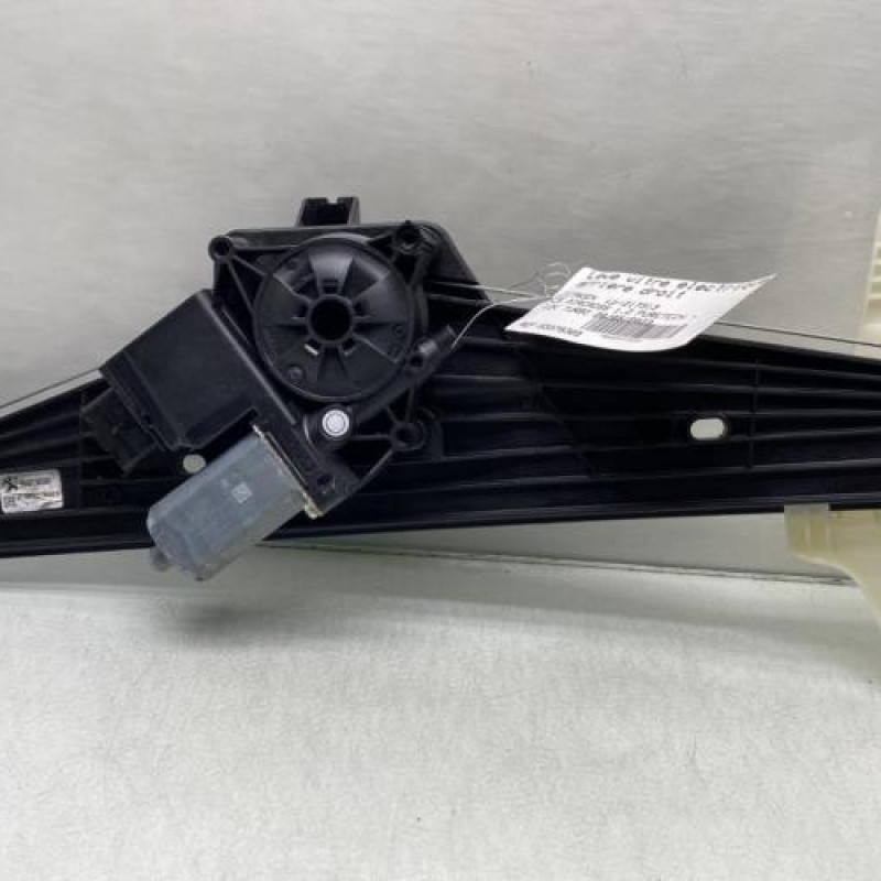 Leve vitre electrique arriere droit CITROEN C5 AIRCROSS Photo n°3
