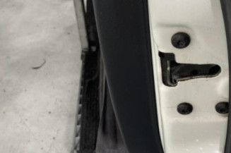Porte avant droit FORD FIESTA 5