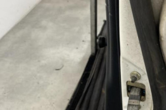 Porte avant gauche FORD FIESTA 5