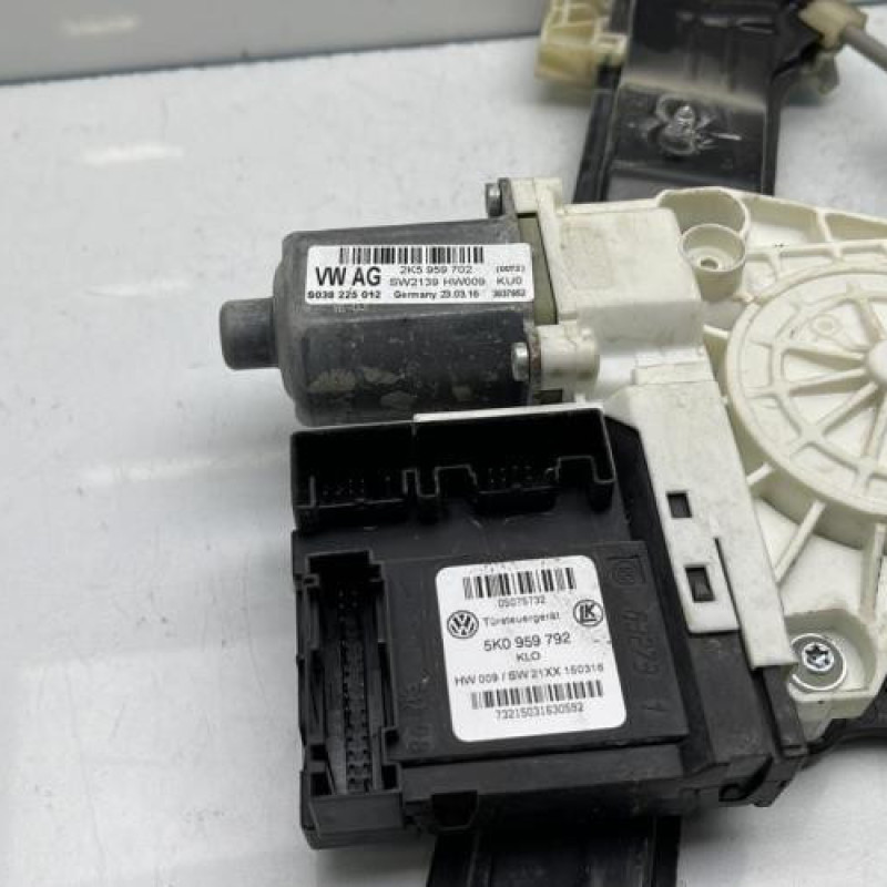 Leve vitre electrique avant droit VOLKSWAGEN CADDY 4 Photo n°7
