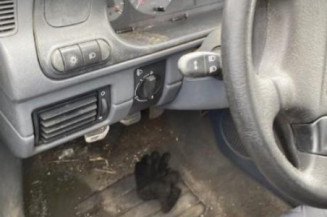 Optique avant principal gauche (feux)(phare) SKODA FELICIA