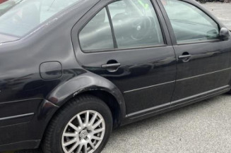 Optique avant principal gauche (feux)(phare) VOLKSWAGEN BORA