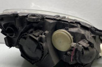 Optique avant principal gauche (feux)(phare) MERCEDES CLASSE B 245