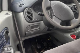 Optique avant principal droit (feux)(phare) RENAULT SCENIC 1