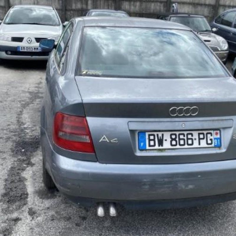 Feu arriere principal gauche (feux) AUDI A4 1 Photo n°8