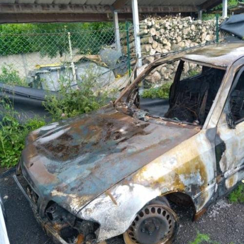 Jante MERCEDES CLASSE C 202 Photo n°4