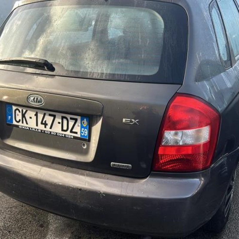 Moteur KIA CERATO Photo n°8