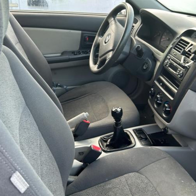 Moteur KIA CERATO Photo n°11