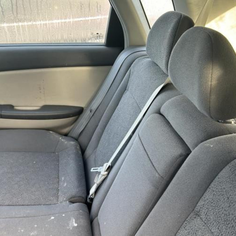 Moteur KIA CERATO Photo n°12