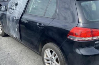 Pretensionneur de ceinture avant droit VOLKSWAGEN GOLF 6