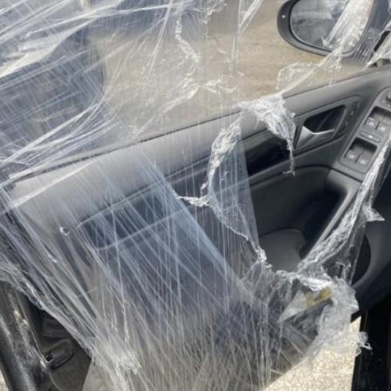 Pretensionneur de ceinture avant droit VOLKSWAGEN GOLF 6 Photo n°15