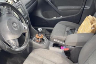 Pretensionneur de ceinture avant droit VOLKSWAGEN GOLF 6