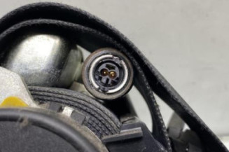 Pretensionneur de ceinture avant gauche VOLKSWAGEN GOLF 6