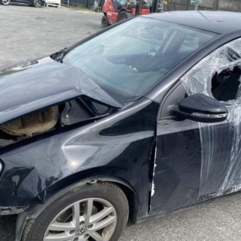 Pretensionneur de ceinture avant gauche VOLKSWAGEN GOLF 6 Photo n°13