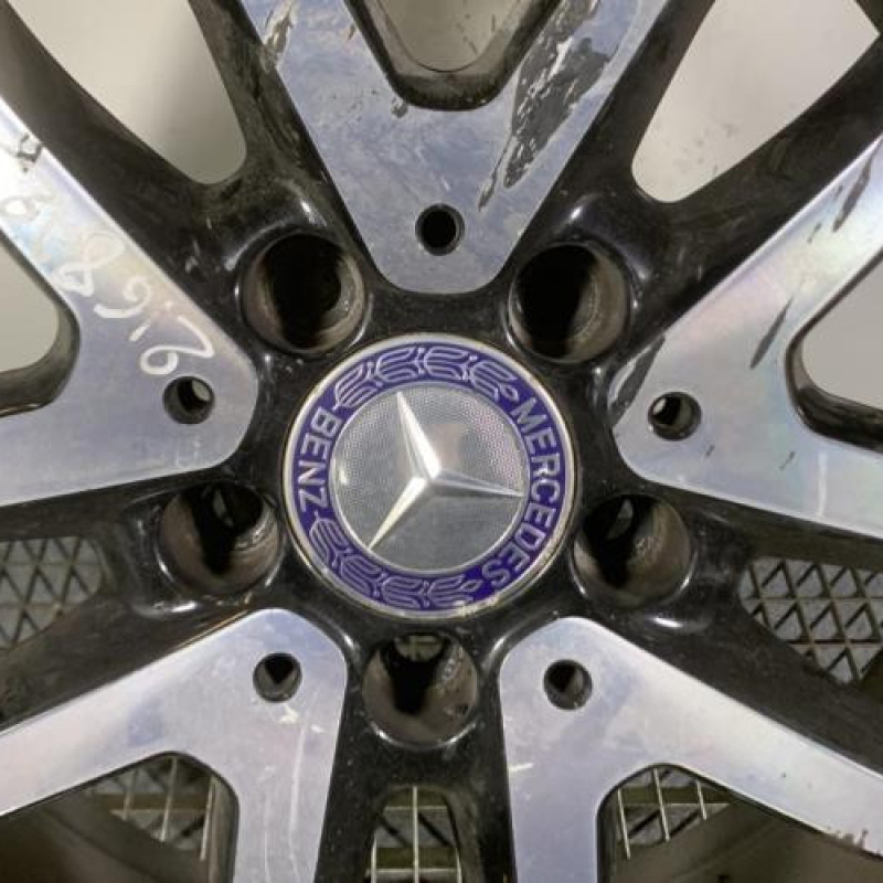 Jante MERCEDES CLASSE GLA 156 Photo n°2