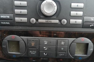 Optique avant principal droit (feux)(phare) FORD FOCUS 2
